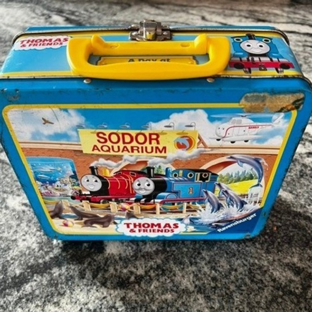 Ravensburger Thomas & Friends Lunch Box Kids Blue Sodor Aquarium Metal Tin